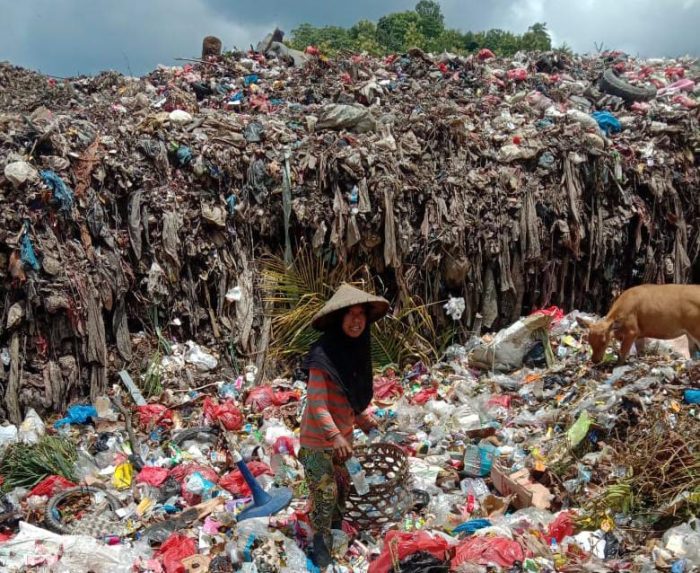 300 Ton Perhari Sampah Plastik Masuk TPA Benowo,  Masih Kurang?