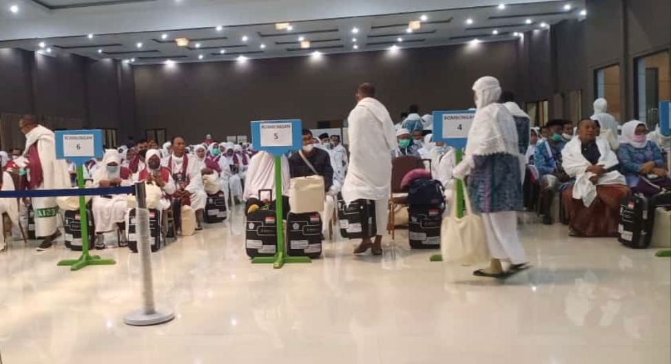 PPIH Embarkasi Surabaya, Mulai Berangkatkan Jamaah Haji Gelombang Ke-2 Menuju Jeddah