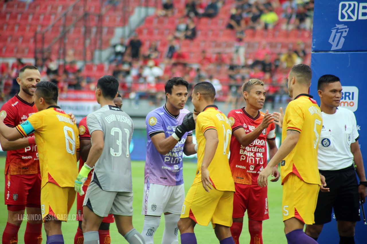 Ridho Sabar Menanti Giliran Menjaga Gawang Bali United