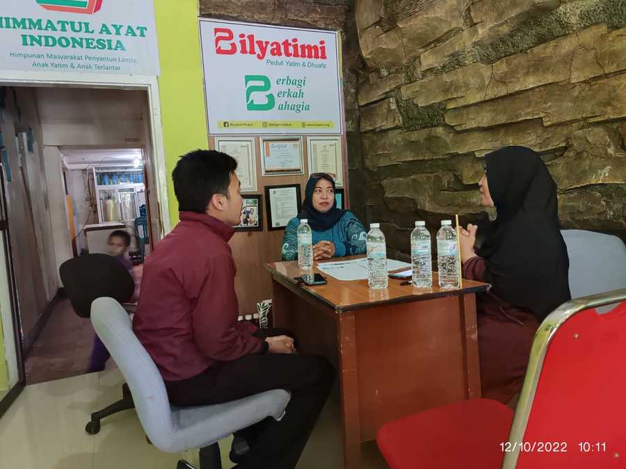 Urus Adminduk Enam Anak Kampung Dolly Sulit?, Begini Alasan Dispenduk Capil Surabaya