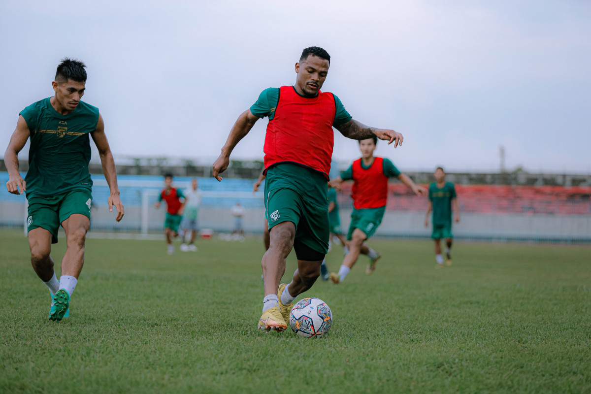 Paulo Victor Bertekad Jebol Gawang Bali United Kembali