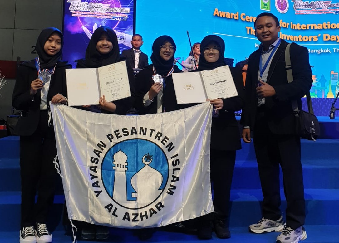 Pelajar SMP Al Azhar Ciptakan Inovasi Deteksi Siswa Mengantuk