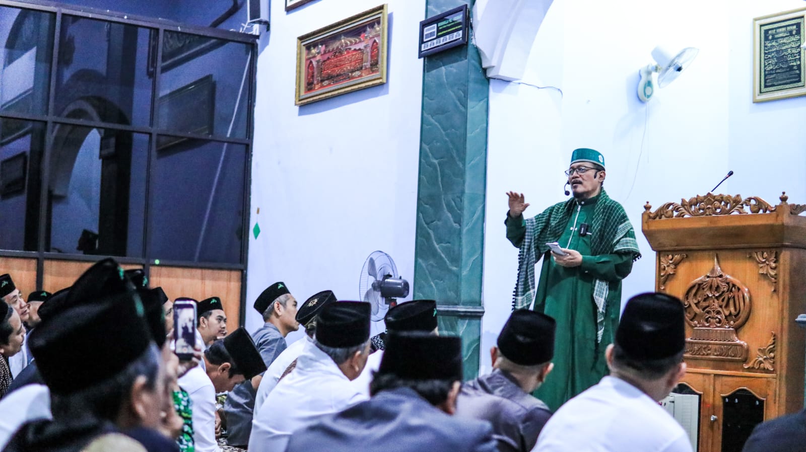 Prof. Zahro Ajak Para Guru Menata Hati dan Kesucian Sebagai Pendidik