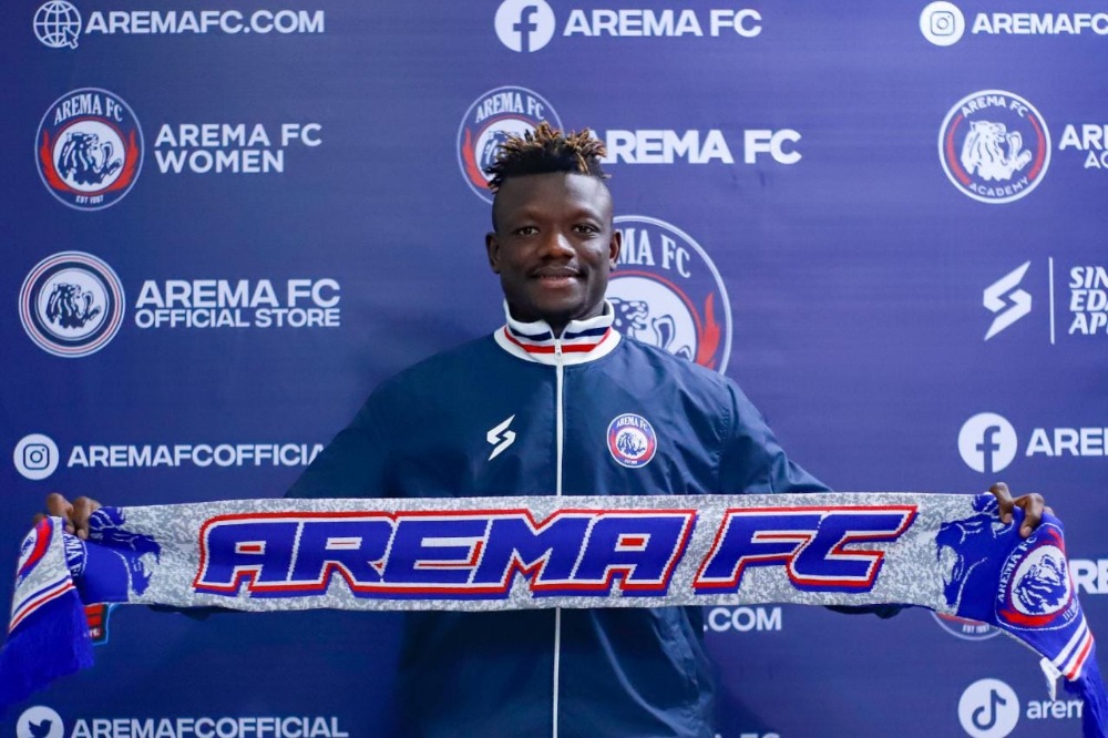 Jelang Kompetisi 2023/24, Arema FC Perkenalkan Dua Pemain Asing Baru