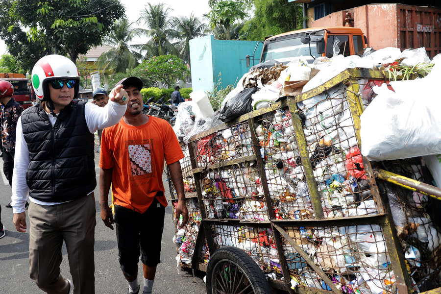 Cegah Sampah Numpuk di TPS, Pemkot Surabaya Bentuk Petugas Monitoring