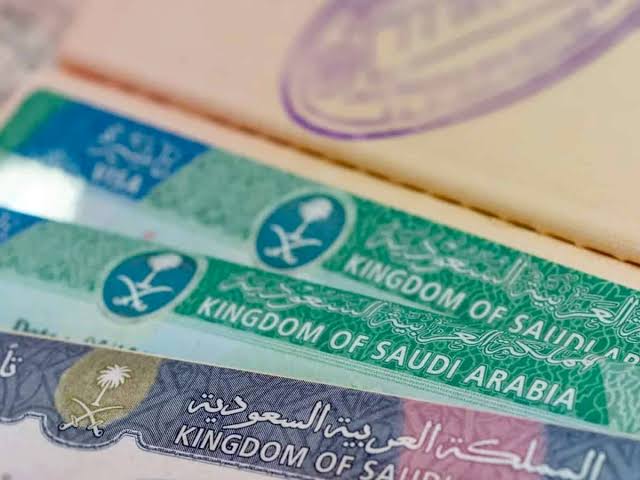 Arab Saudi Mulai Terbitkan Visa Elektronik Umrah