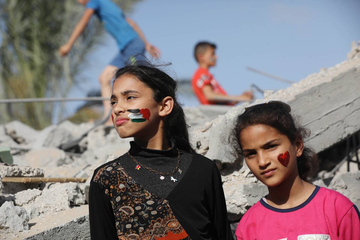 Hari Anak Sedunia, Gubernur Khofifah Serukan Dunia Penuhi Hak dan Perindungan Anak-Anak Palestina