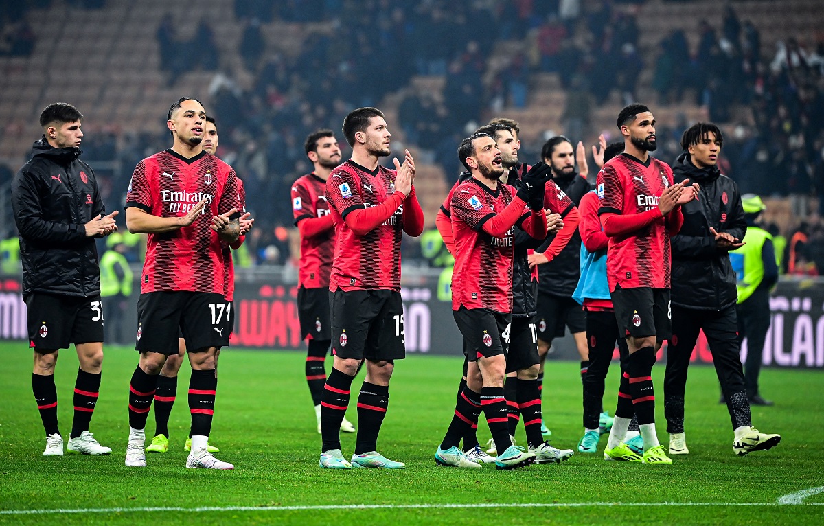 AC Milan Ditahan Imbang Bologna 2-2 di San Siro
