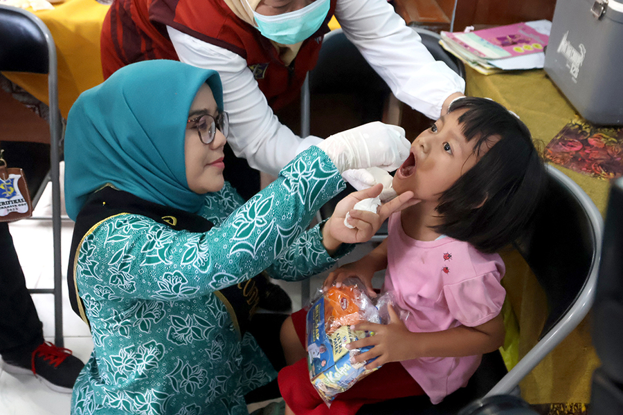 Ketua TP PKK Surabaya Rini Indriyani: Semua Anak Surabaya Wajib Imunisasi Polio