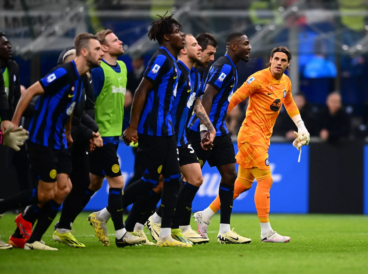 Inter Milan Makin Nyaman di Puncak Klasemen Usai Taklukan Genoa 2-1