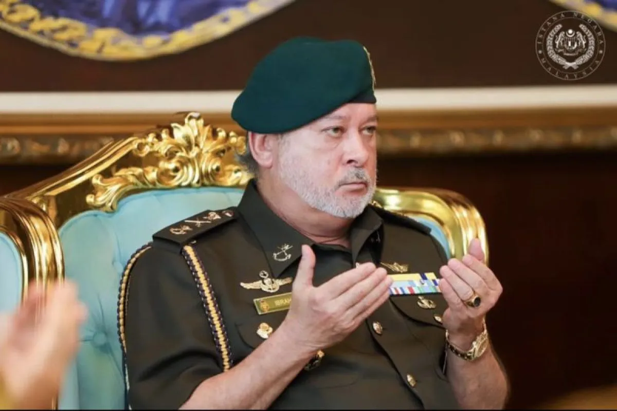 Raja Malaysia Murka Terkait Isu Kalimah Allah Kembali Muncul di Kaos Kaki