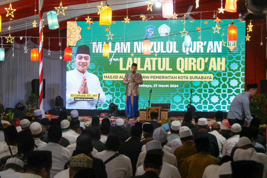 Wali Kota Surabaya Inginkan Warga Surabaya Berzakat di Kampungnya Sendiri