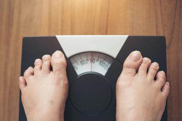 12 Tips Cegah Kenaikan Berat Badan Saat Libur Panjang