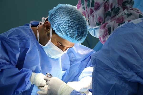 Kemendikti Saintek Bentuk Satgas Akselerasi Tambah Dokter