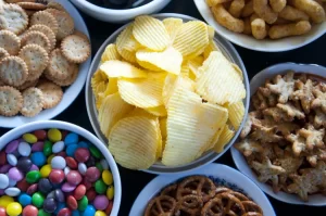 Konsumsi Makanan Ultra-Proses Tinggi Dikaitkan dengan Risiko Kanker Paru