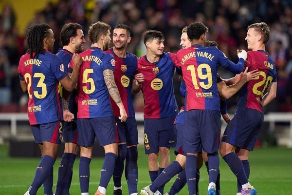 Barca Perlebar Jarak dari Real Usai Tekuk Villarreal 2-0