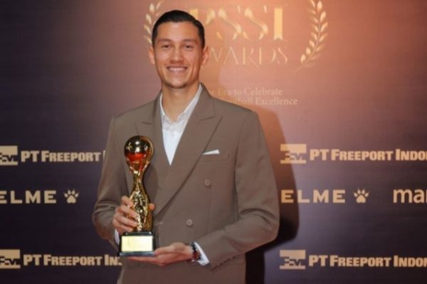 “Jay Idzes Terbaik di PSSI Awards 2026, Gol Spektakuler Rizky Ridho Jadi Sorotan”
