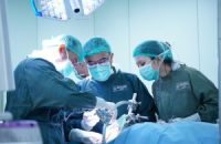 RSUD Dr. Soetomo melaksanakan tindakan Stereotactic Capsulotomy, yang merupakan prosedur psychosurgery pertama di Indonesia