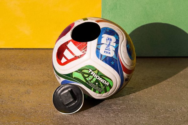TRIONDA: Ketika Bola Piala Dunia Menjadi Perangkat Cerdas di Lapangan